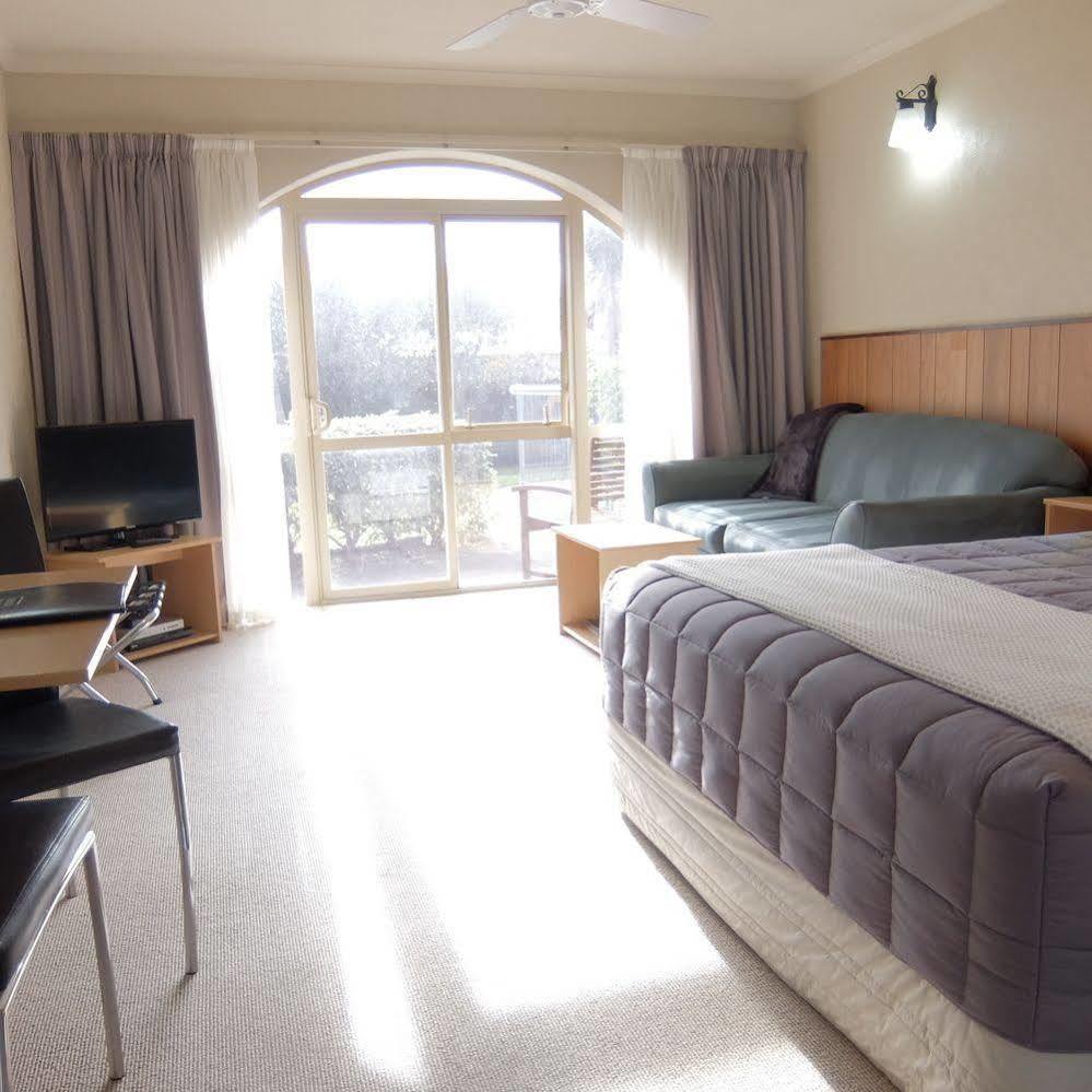 299 On Devon West Motel New Plymouth Buitenkant foto