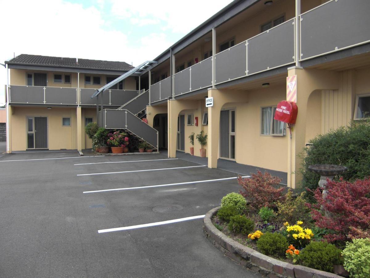 299 On Devon West Motel New Plymouth Buitenkant foto